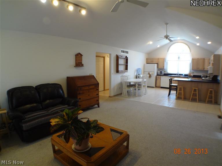 5450 Oak Point Road Lorain, OH 44053 - Photo 8 of 21 Gallery Image 8