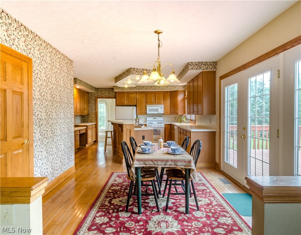 31658 Arthur Road Solon, OH 44139 - Photo 5 of 33