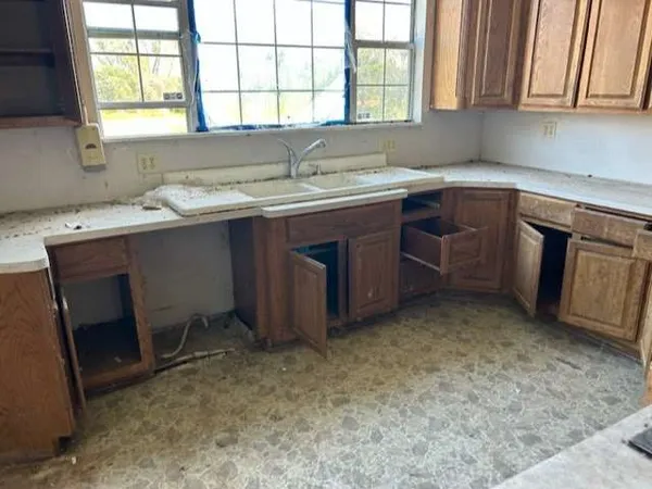 $157,999 | 1314 Sixth Street, Angleton, TX 77515
