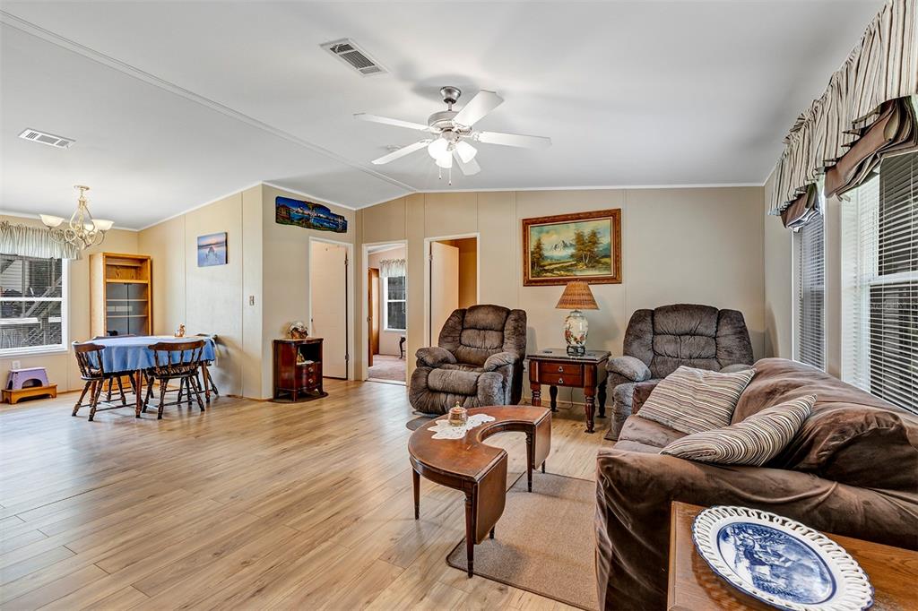 2756 Northeast 34th Road Wildwood, FL 34785 - Photo 10 of 42