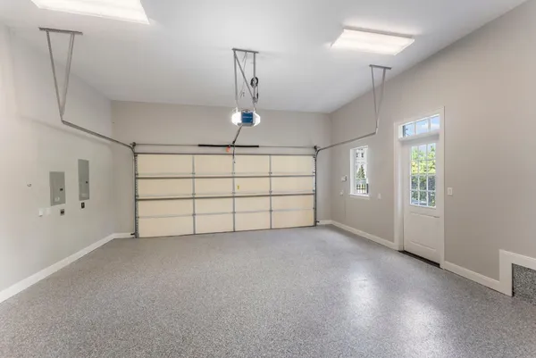 $1,929,000 | 14 Jetty Point Drive, The Woodlands, TX 77380