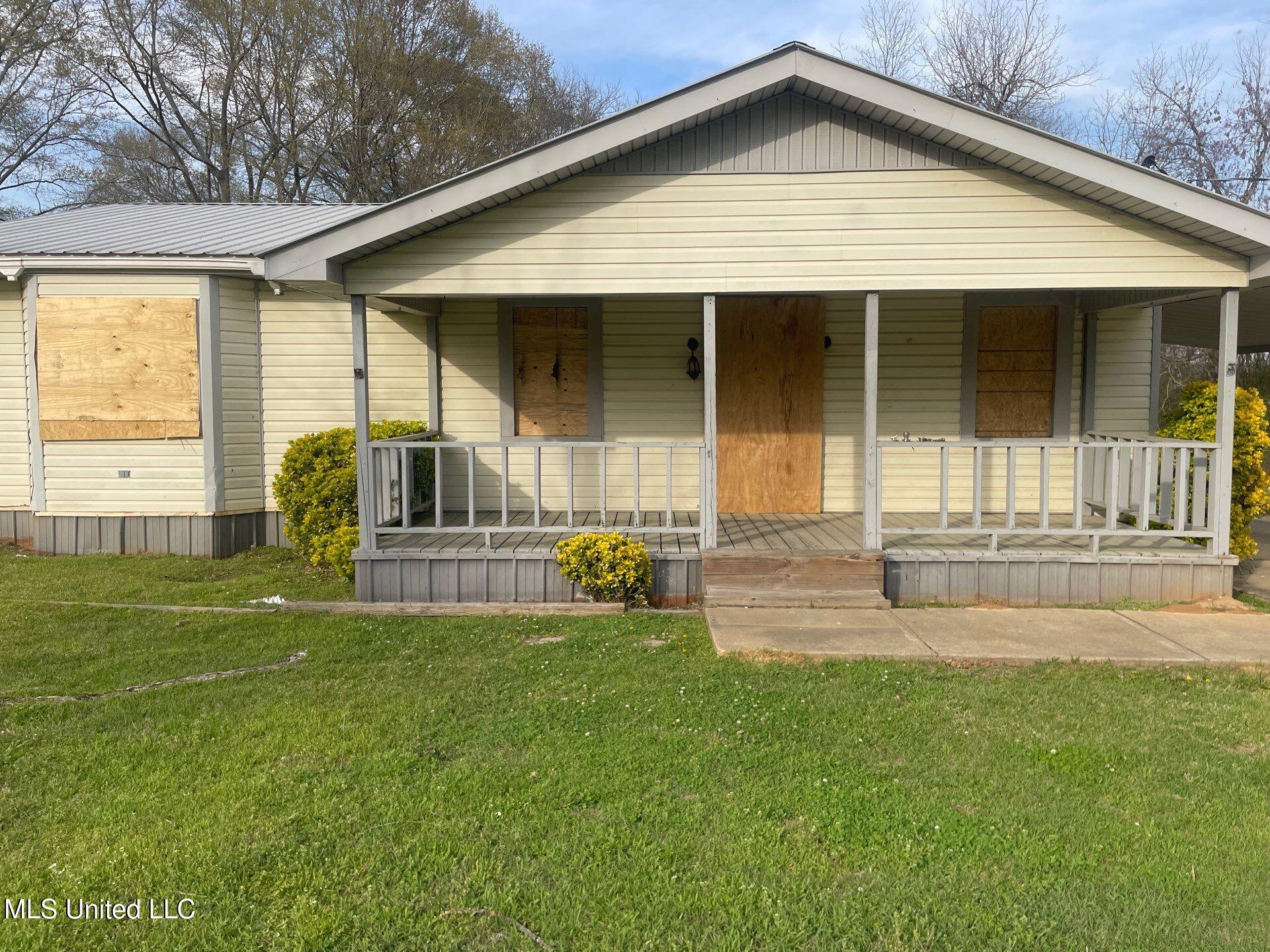 325 Reeves Avenue Walnut Grove, MS 39189 - Photo 7 of 7 72-Mar 27 2025 05_25pm-1TNY
