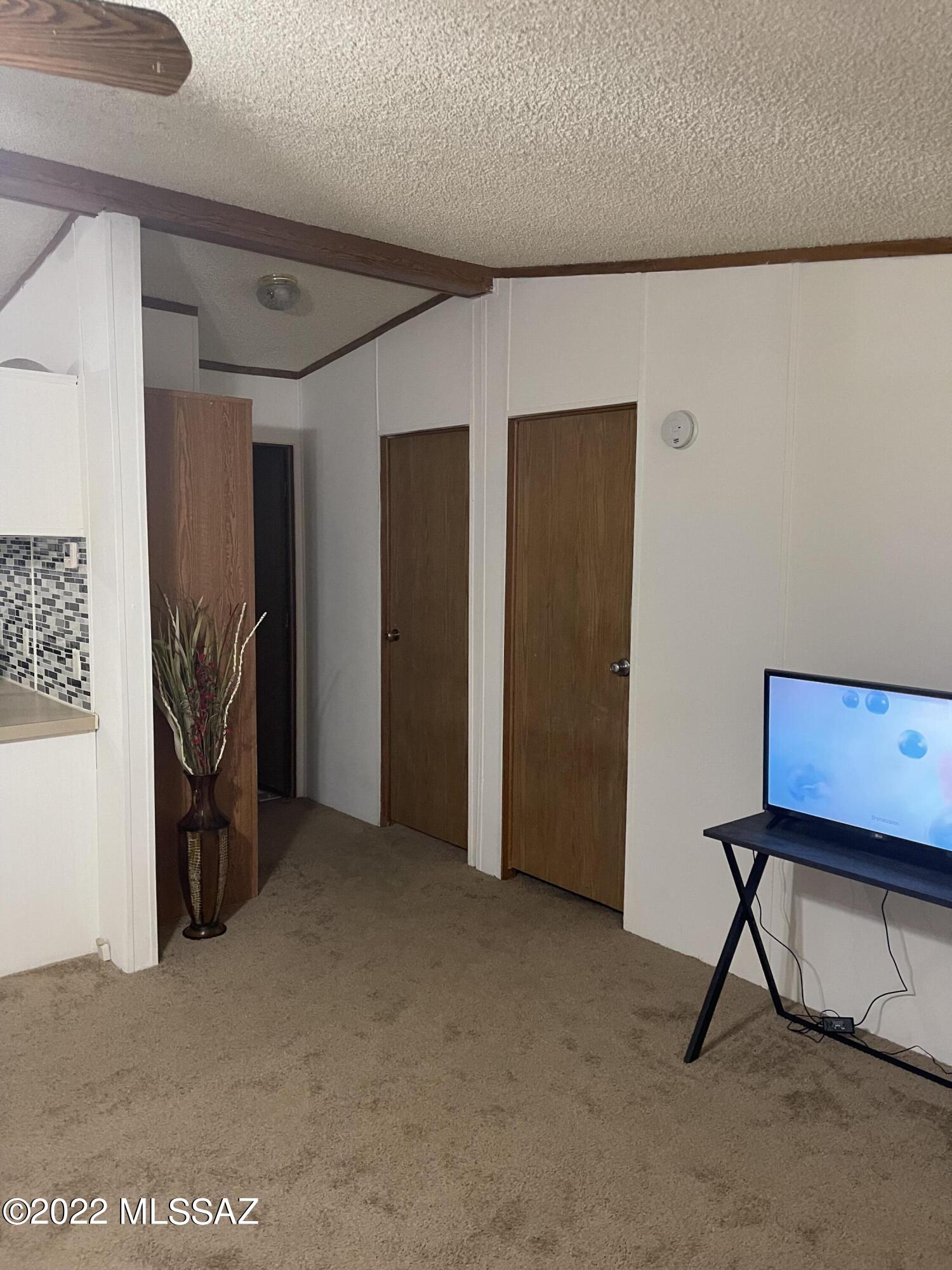 4121 West Tetakusim Road, Unit 2 Tucson, AZ 85746 - Photo 14 of 31