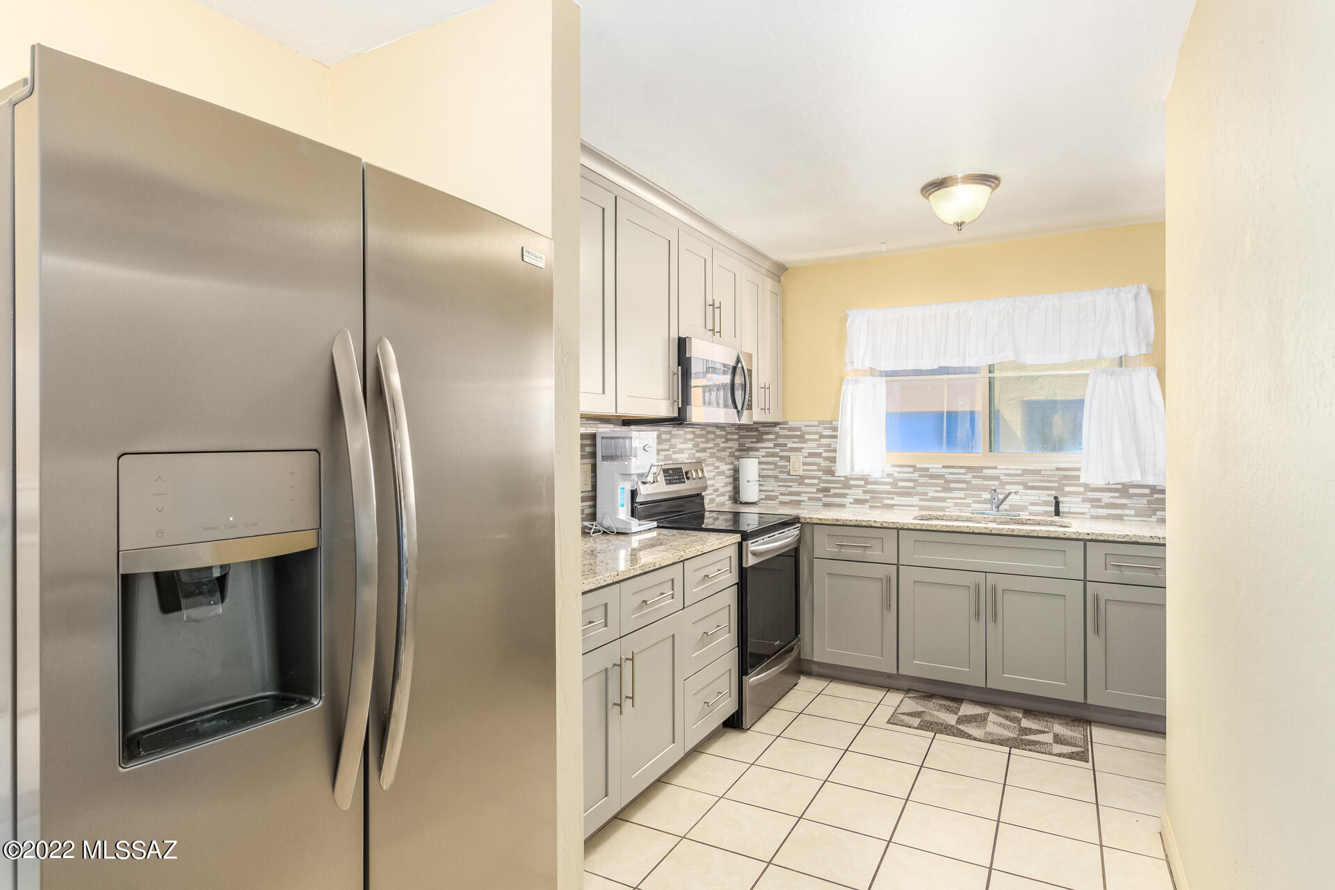 248 East Pastime Road Tucson, AZ 85705 - Photo 11 of 28