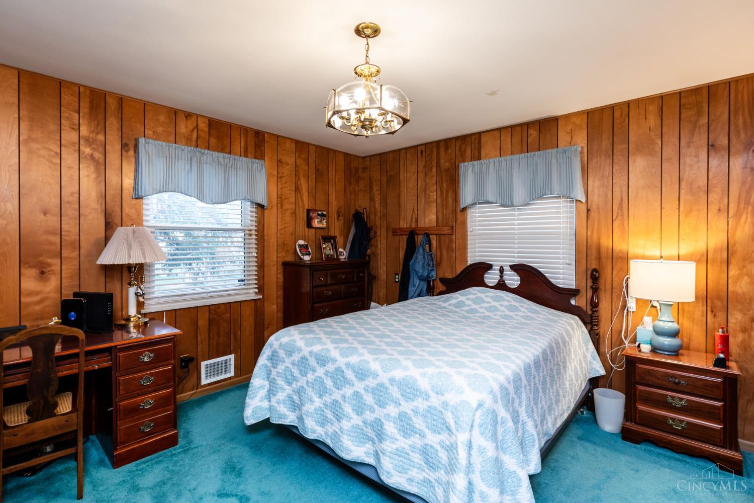 3120 Compton Road Cincinnati, OH 45251 - Photo 20 of 31