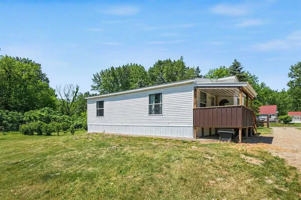 $225,900 | 68699 38th Avenue, Covert, MI 49043