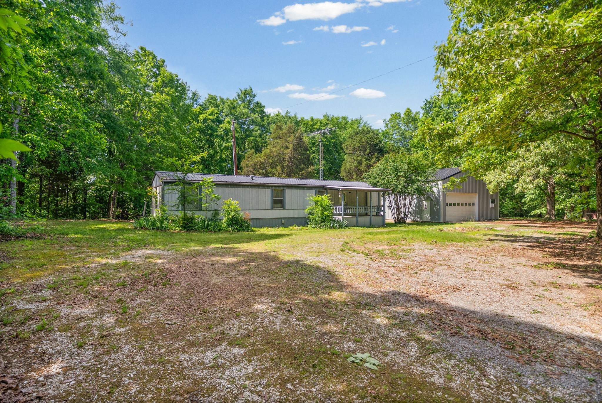 206 Boat Dock Road Dover, TN 37058 - Photo 2 of 22