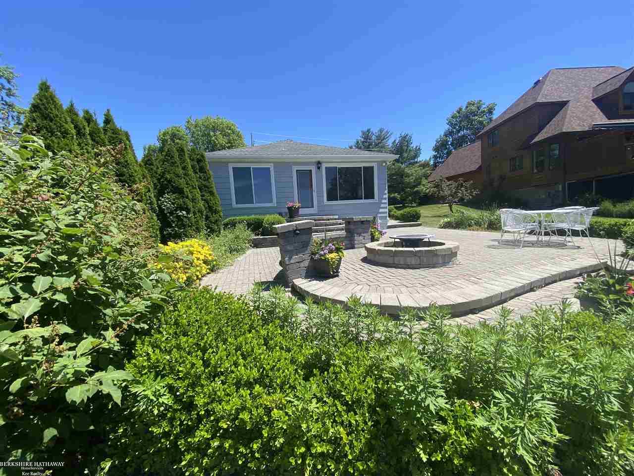 1845 Rochester Road Leonard, MI 48367 - Photo 18 of 32 Gallery Image 18