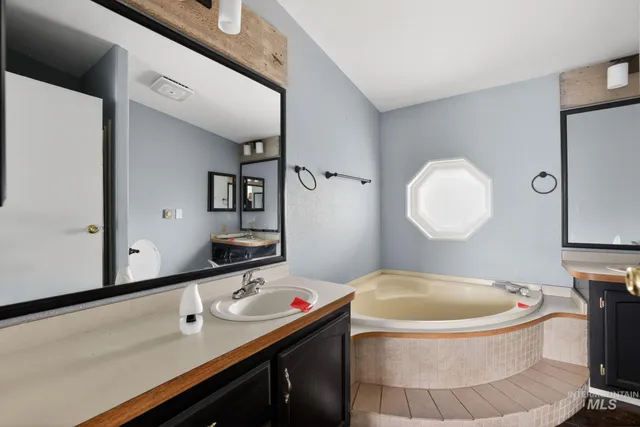 $335,000 | 2284 Weiser River Road, Weiser, ID 83672