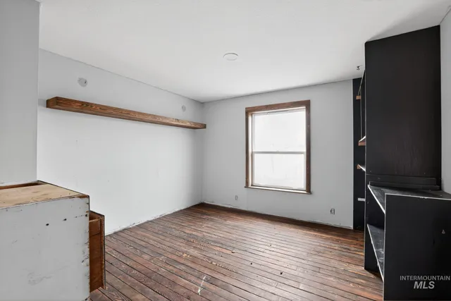 $335,000 | 2284 Weiser River Road, Weiser, ID 83672