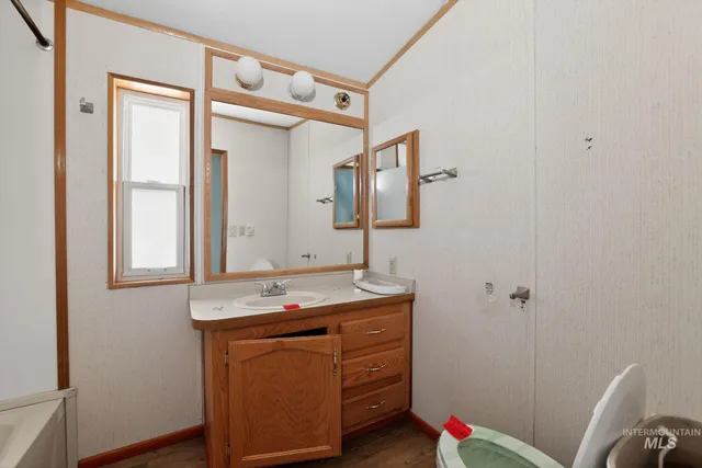 $335,000 | 2284 Weiser River Road, Weiser, ID 83672