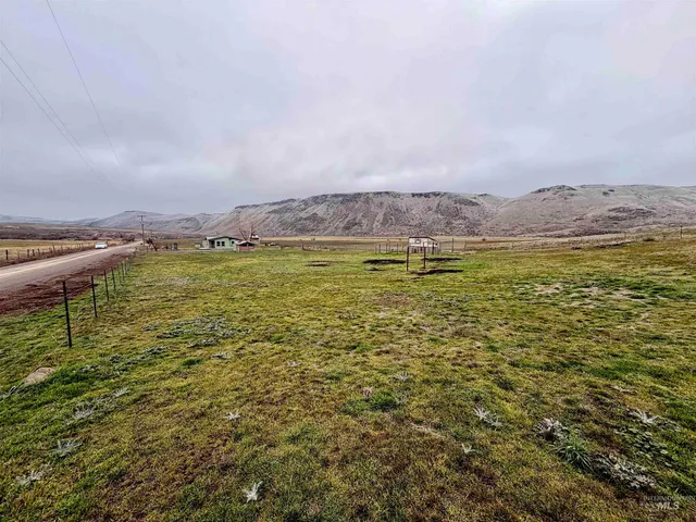 $335,000 | 2284 Weiser River Road, Weiser, ID 83672