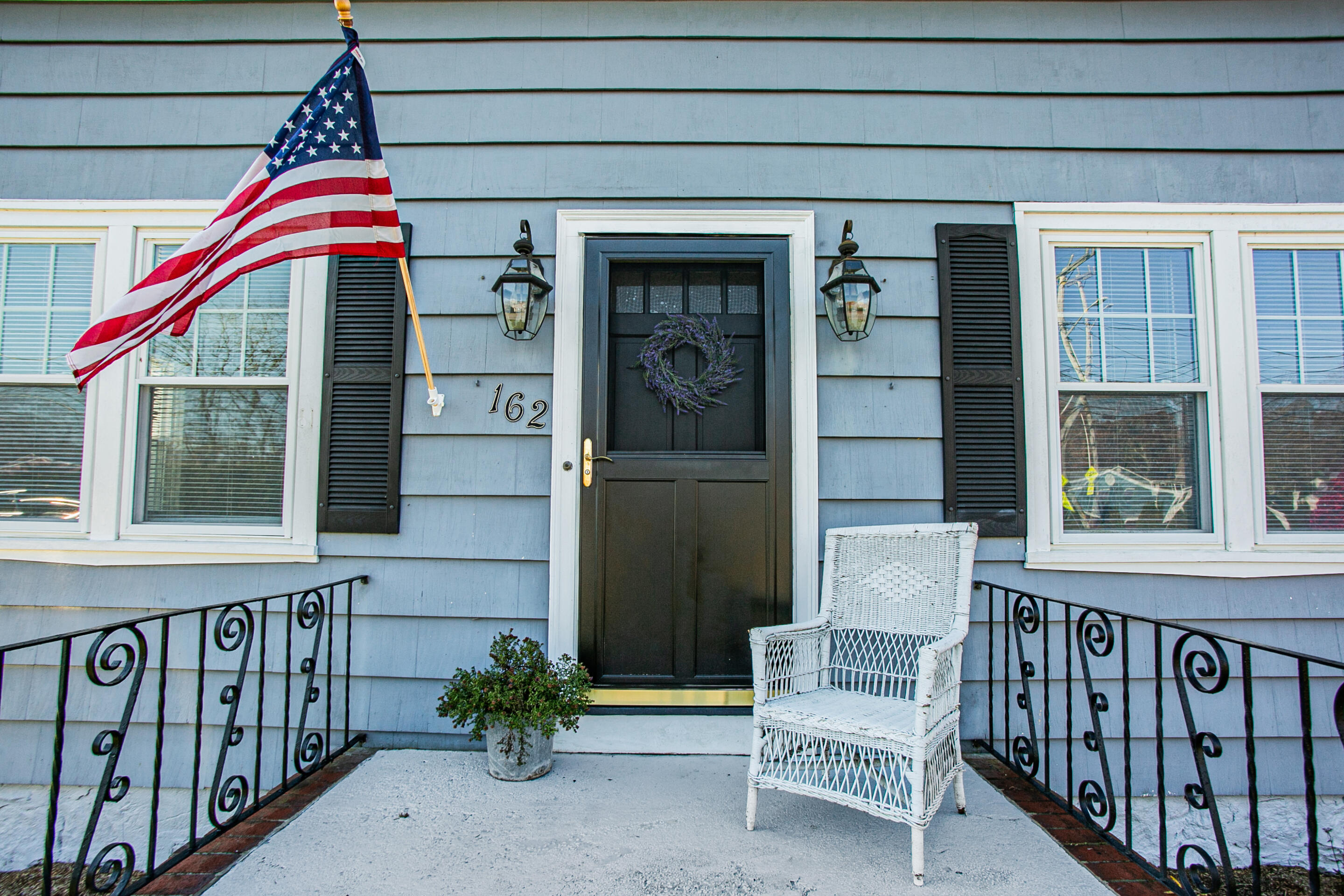162 Sconticut Neck Road Fairhaven, MA 02719 - Photo 14 of 26 14-_LMS8519