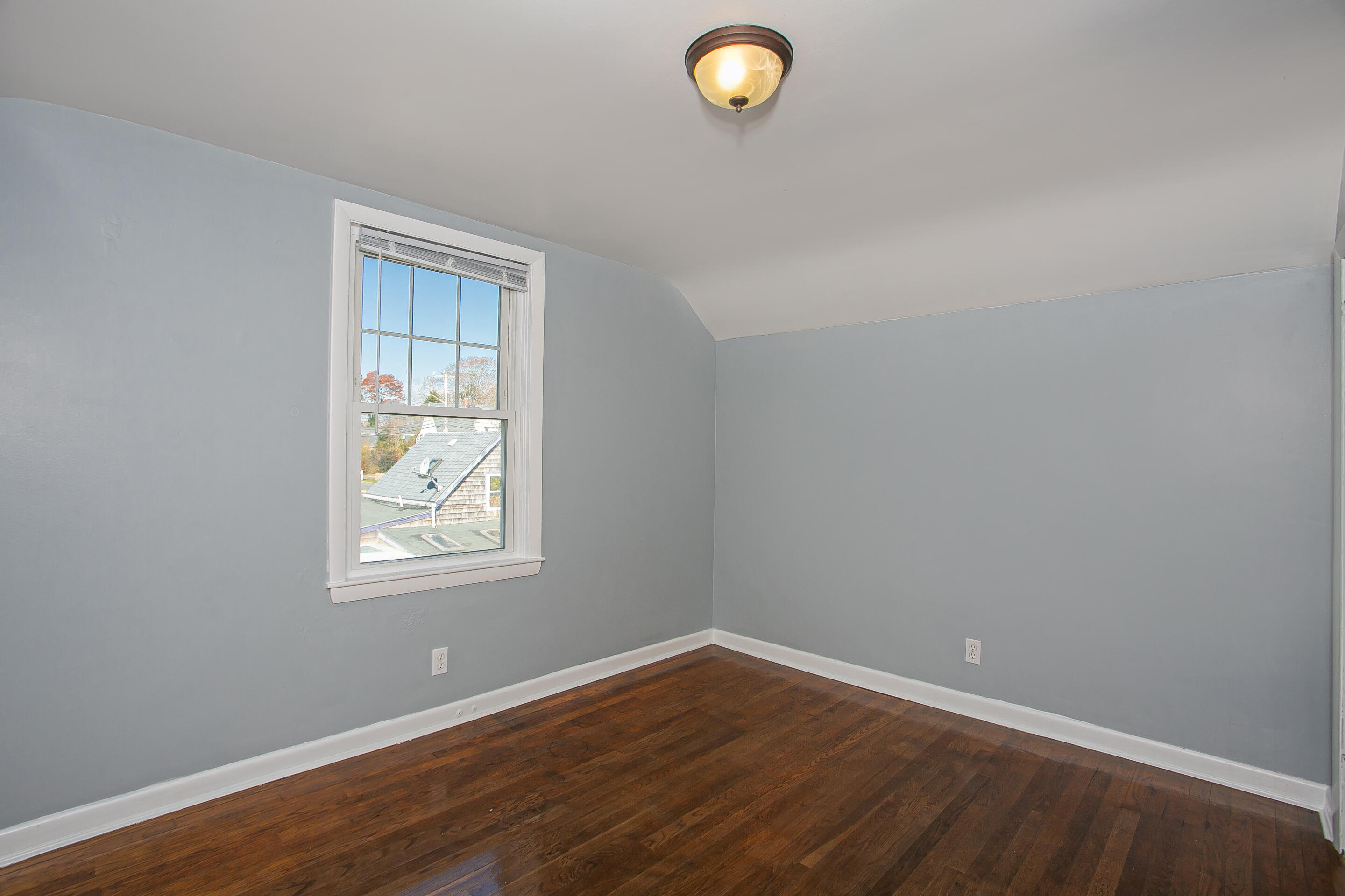 162 Sconticut Neck Road Fairhaven, MA 02719 - Photo 21 of 26 20-_LMS8512
