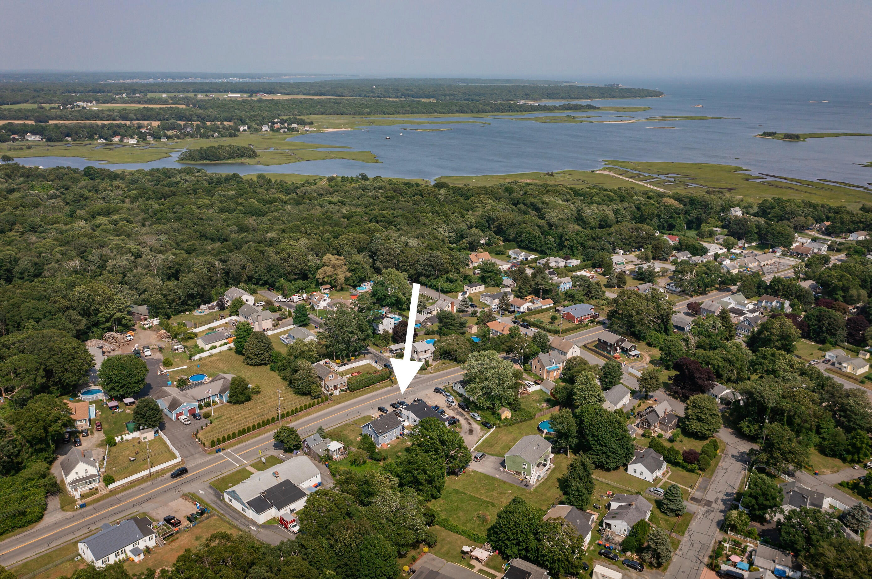 162 Sconticut Neck Road Fairhaven, MA 02719 - Photo 8 of 26 8-893crop