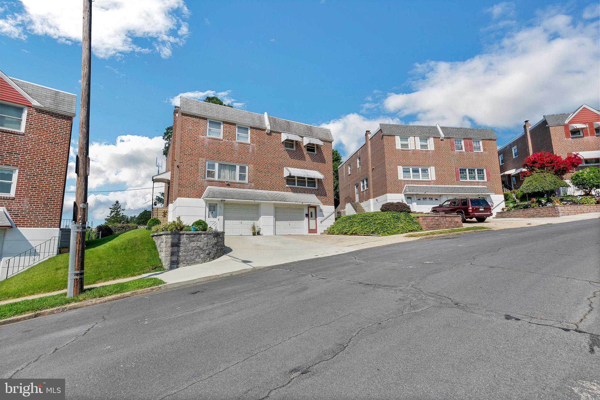7018 Cardin Road Philadelphia, PA 19128 - Photo 2 of 30 Gallery Image 2