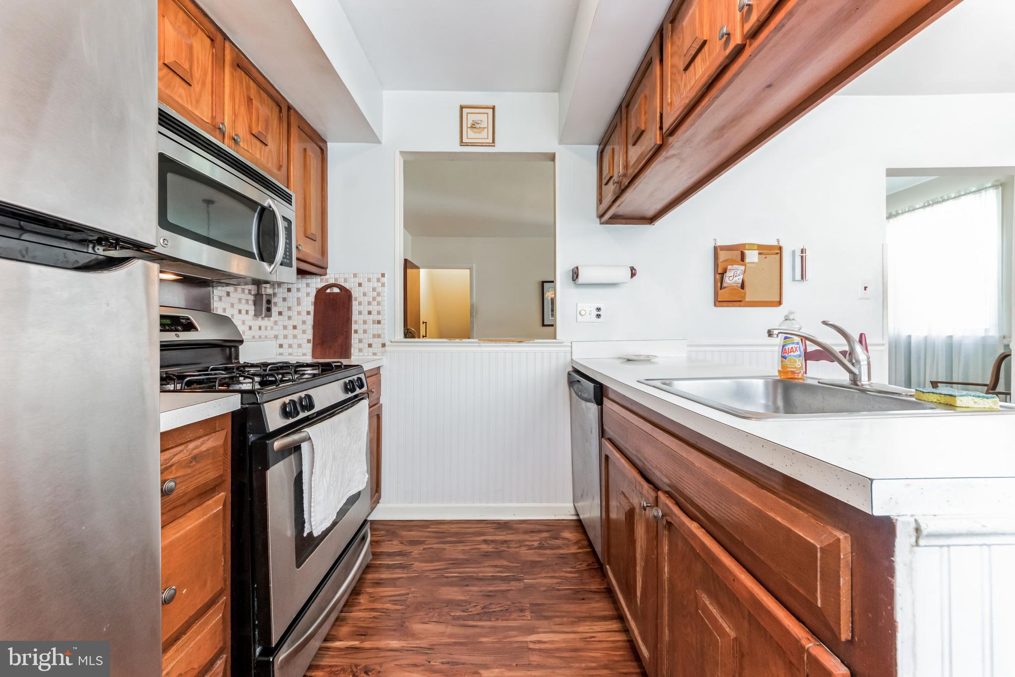 7018 Cardin Road Philadelphia, PA 19128 - Photo 7 of 30 Gallery Image 7