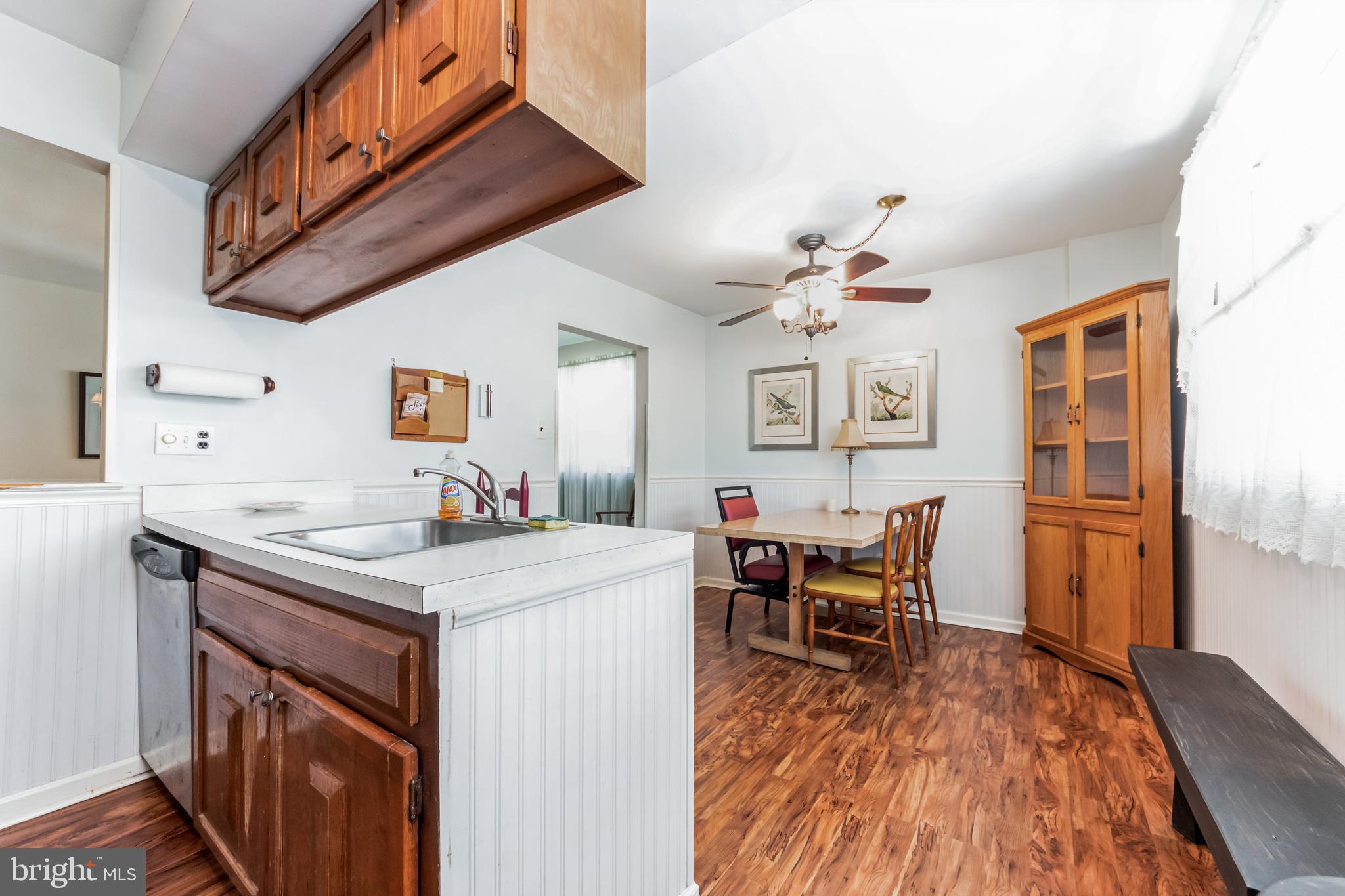 7018 Cardin Road Philadelphia, PA 19128 - Photo 8 of 30 Gallery Image 8
