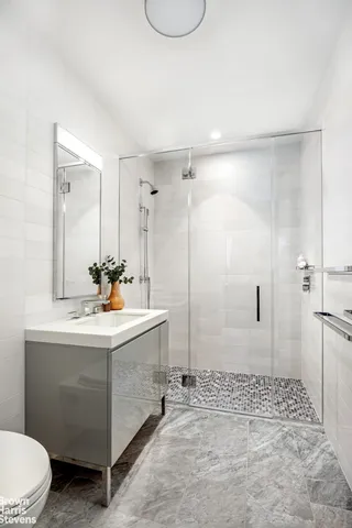 $22,500,000 | 50 West 66th Street, Unit 17F | Upper West Side