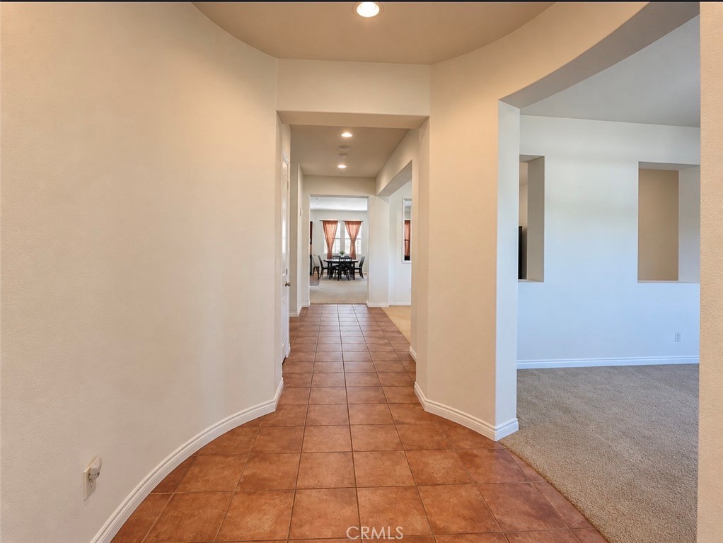39161 Shree Road Temecula, CA 92591 - Photo 2 of 21 Gallery Image 2