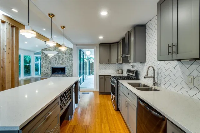 $499,000 | 1502 Oak Glen Trail, Dallas, TX 75232