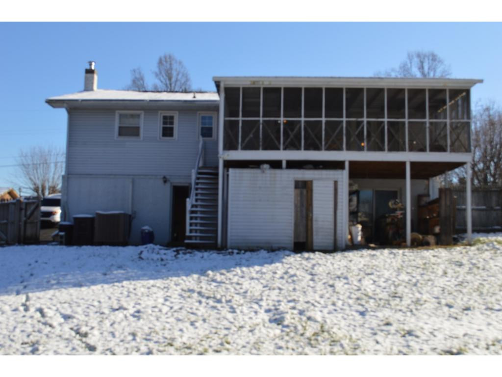 2906 Ballard Road Johnson City, TN 37604 - Photo 3 of 13 Photo 3