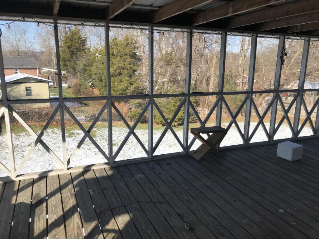 2906 Ballard Road Johnson City, TN 37604 - Photo 4 of 13 Great Screened In Porch