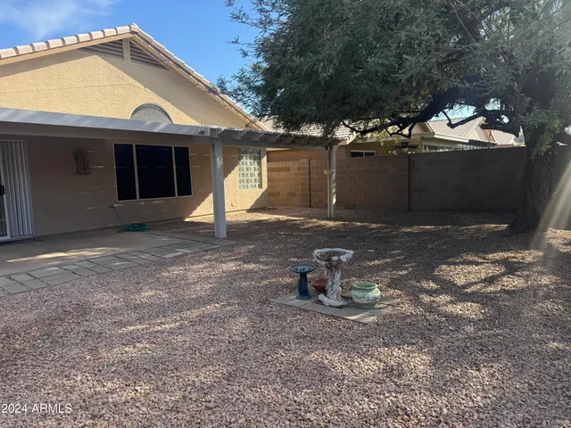$2,200 | 1052 North Hudson Place, Chandler, AZ 85225