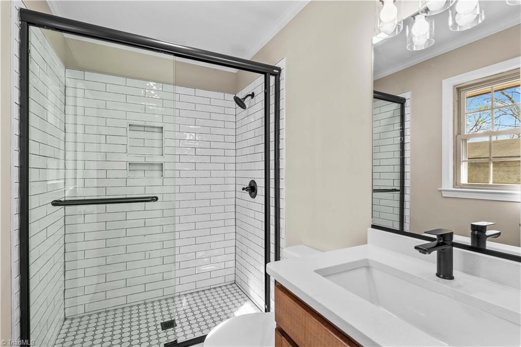 1804 Clingman Road Ronda, NC 28670 - Photo 20 of 44 Gallery Image 20