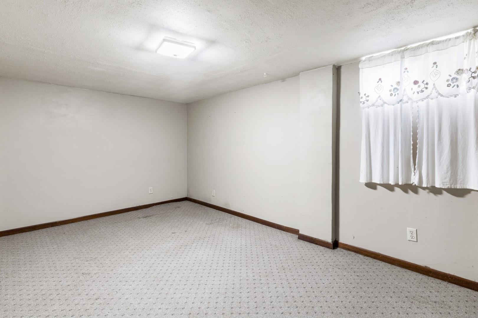 8530 North Kishwaukee Road Stillman Valley, IL 61084 - Photo 20 of 44