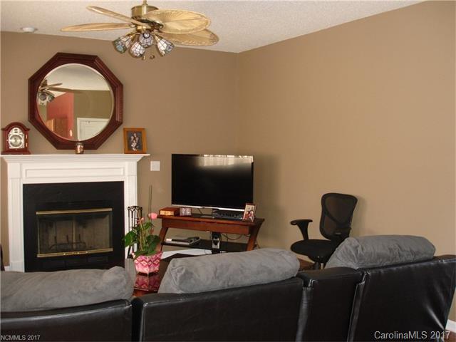 428 English Oak Road, Unit 244 Fletcher, NC 28732 - Photo 7 of 24
