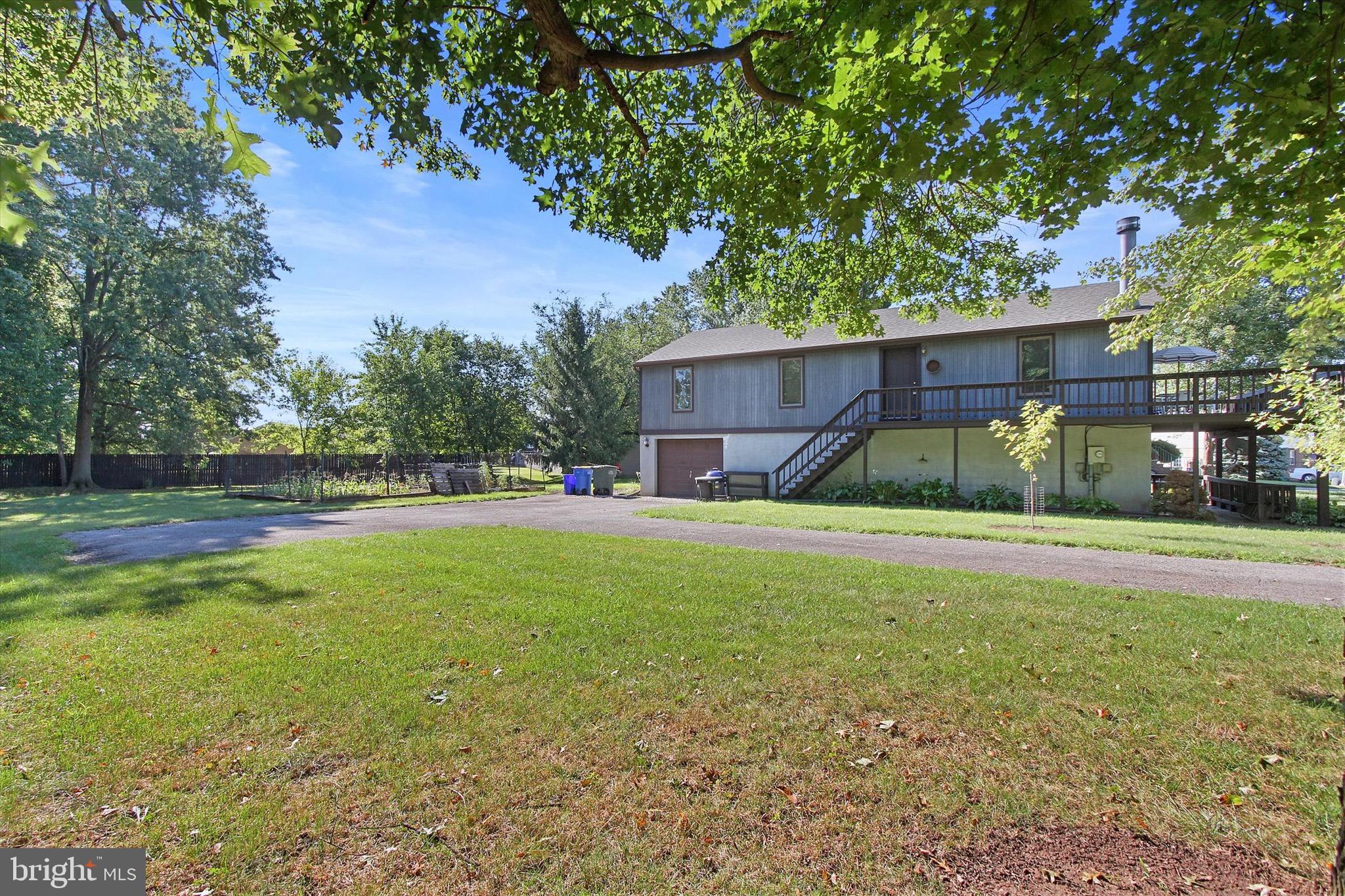 3121 Jessica Road Dover, PA 17315 - Photo 3 of 40 Gallery Image 3