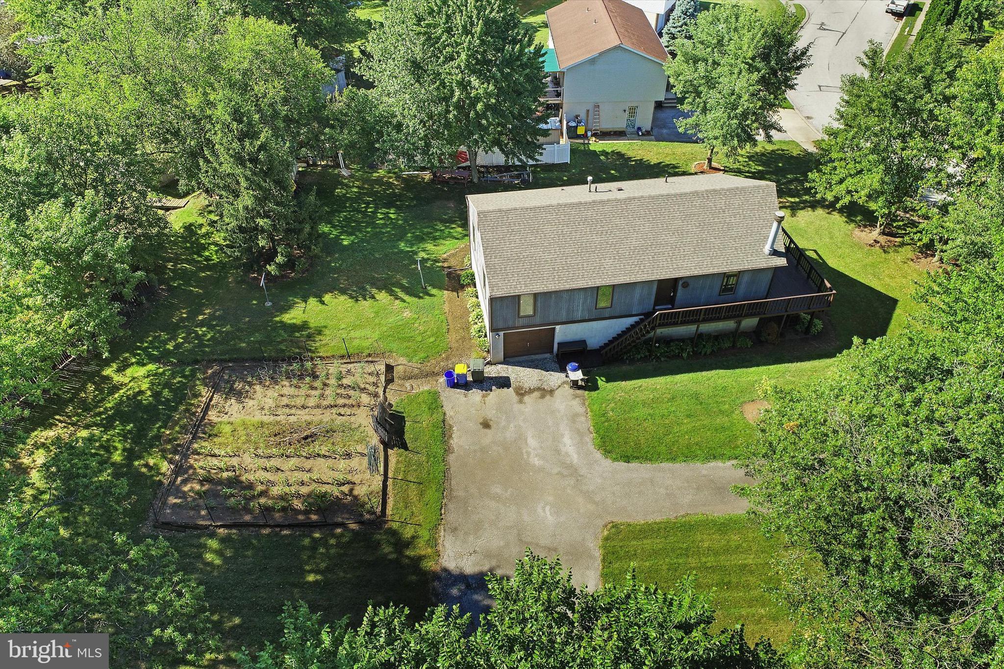 3121 Jessica Road Dover, PA 17315 - Photo 38 of 40 Gallery Image 38