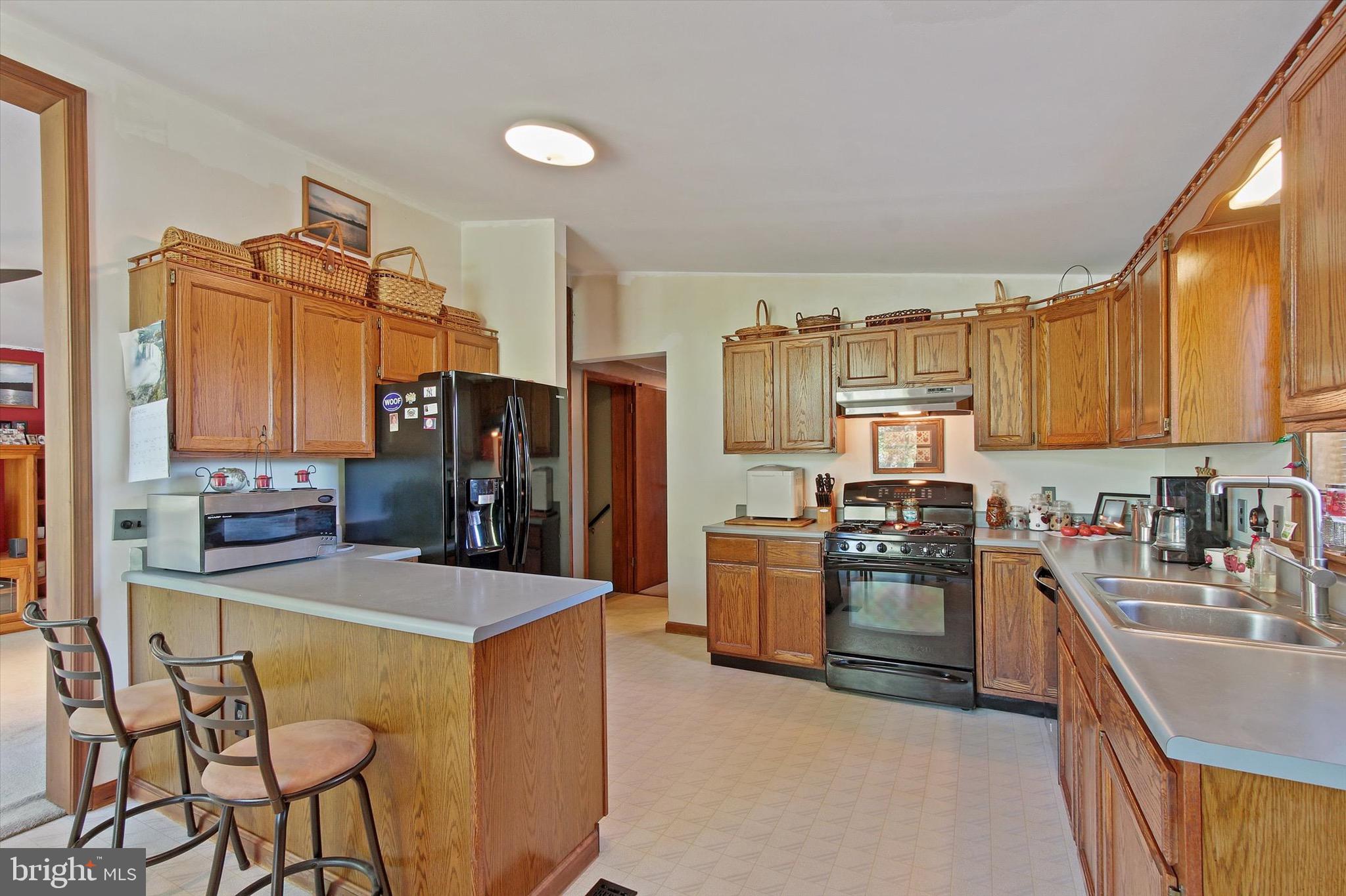 3121 Jessica Road Dover, PA 17315 - Photo 10 of 40 Gallery Image 10