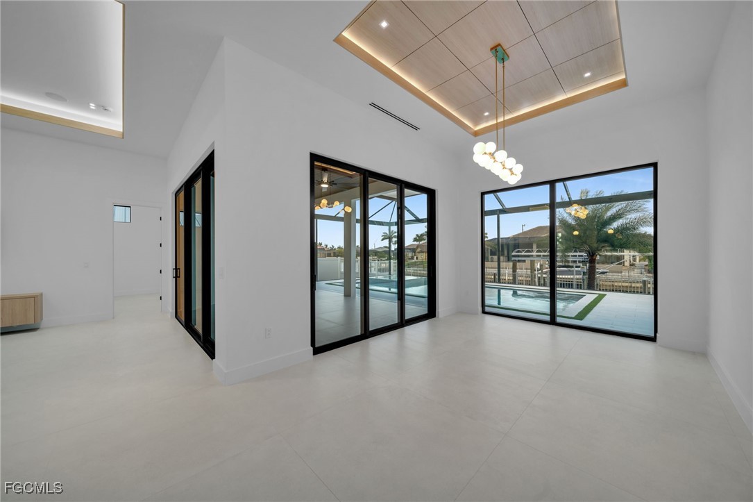 4711 Southwest 20th Avenue Cape Coral, FL 33914 - Photo 14 of 50