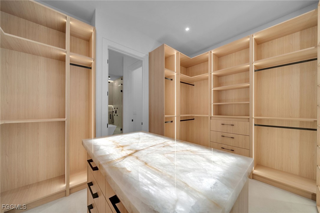 4711 Southwest 20th Avenue Cape Coral, FL 33914 - Photo 20 of 50