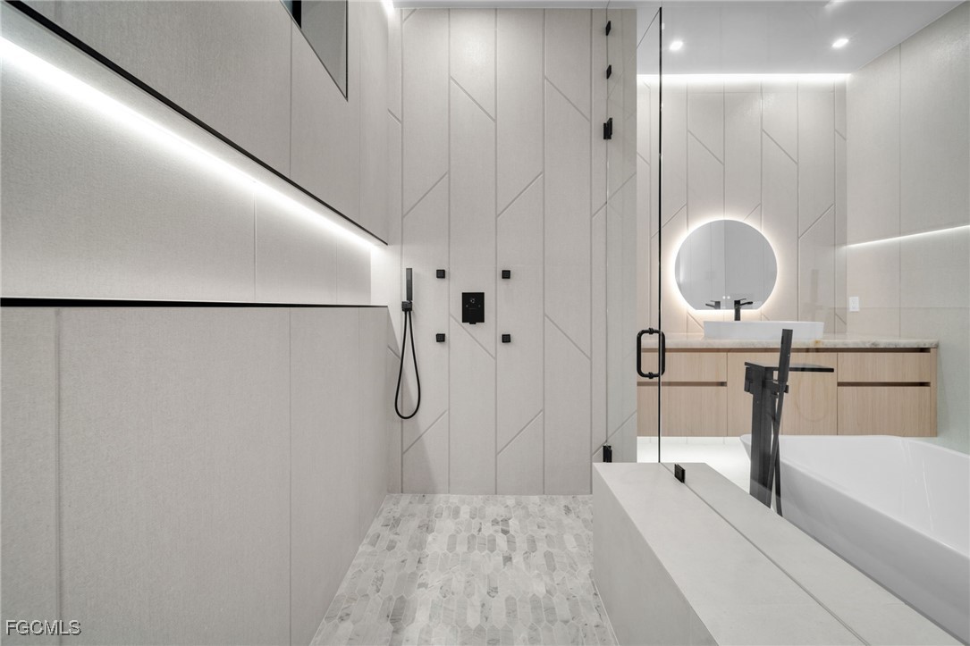 4711 Southwest 20th Avenue Cape Coral, FL 33914 - Photo 24 of 50