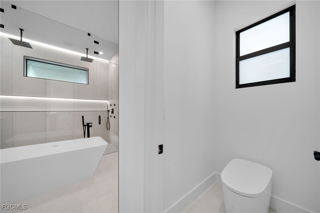 4711 Southwest 20th Avenue Cape Coral, FL 33914 - Photo 25 of 50