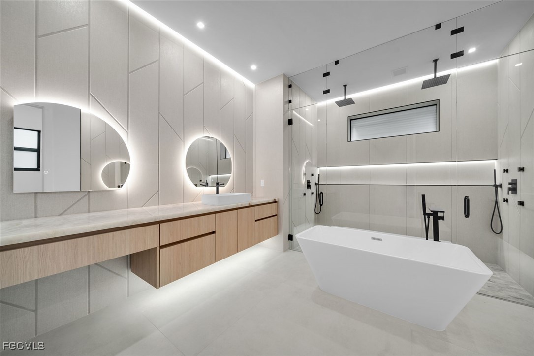 4711 Southwest 20th Avenue Cape Coral, FL 33914 - Photo 28 of 50