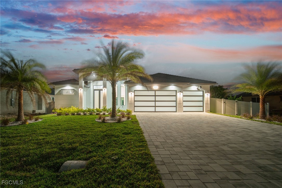 4711 Southwest 20th Avenue Cape Coral, FL 33914 - Photo 3 of 50