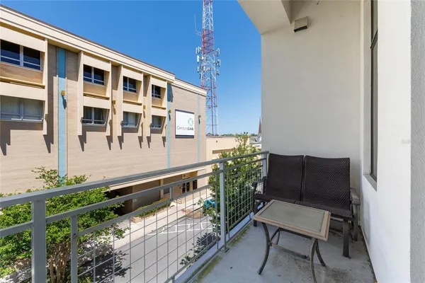 $395,000 | 302 Southeast Broadway Street, Unit 330, Ocala, FL 34471