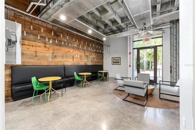 $395,000 | 302 Southeast Broadway Street, Unit 330, Ocala, FL 34471