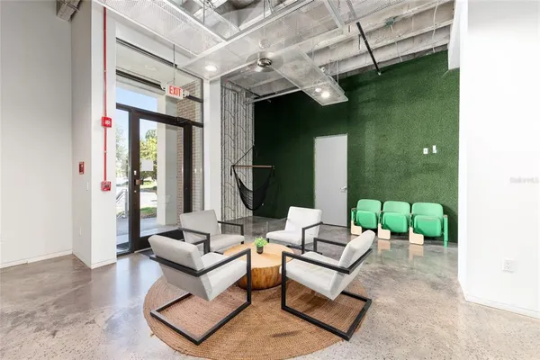 $395,000 | 302 Southeast Broadway Street, Unit 330, Ocala, FL 34471