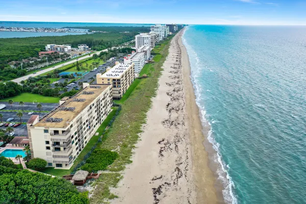 $424,900 | 10310 South Ocean Drive, Unit 405, Jensen Beach, FL 34957
