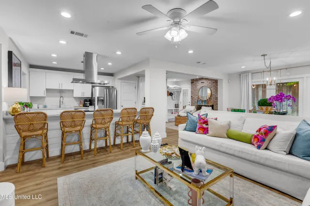 $339,900 | 54 Eastbrooke Street, Jackson, MS 39216