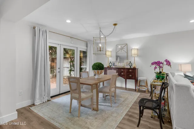 $339,900 | 54 Eastbrooke Street, Jackson, MS 39216