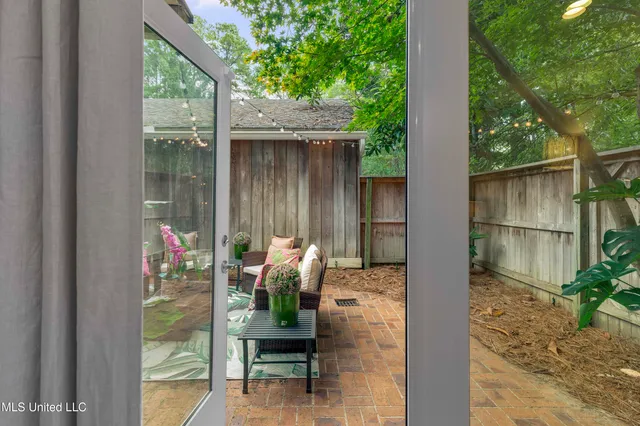 $339,900 | 54 Eastbrooke Street, Jackson, MS 39216