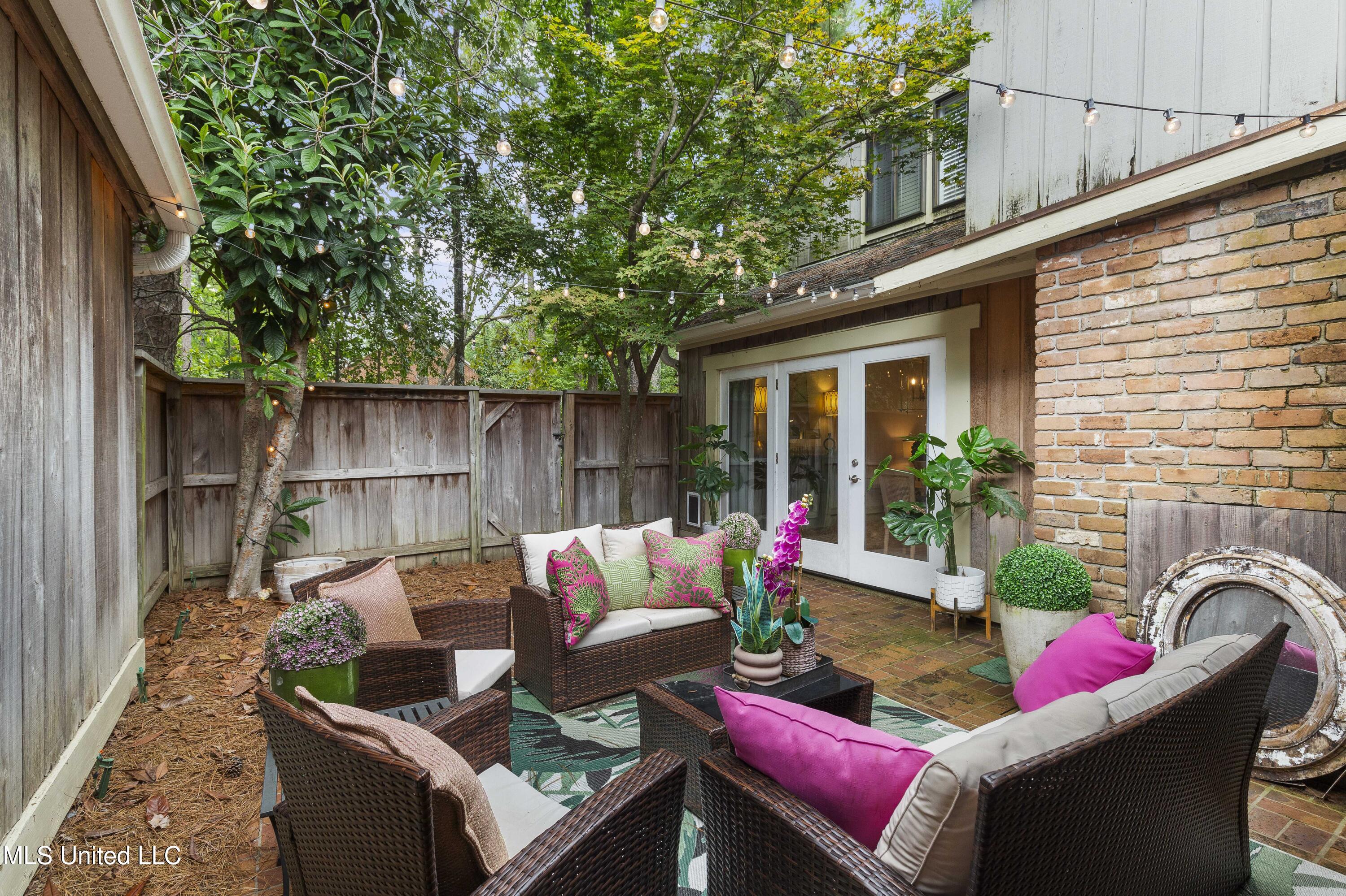 54 Eastbrooke Street Jackson, MS 39216 - Photo 32 of 59 54 Eastbrooke-35