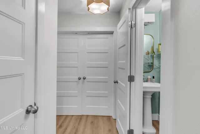 $339,900 | 54 Eastbrooke Street, Jackson, MS 39216