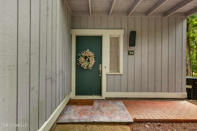 $339,900 | 54 Eastbrooke Street, Jackson, MS 39216